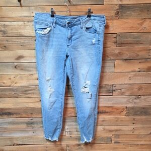 Universal Thread Light Blue Distressed Skinny Jeans